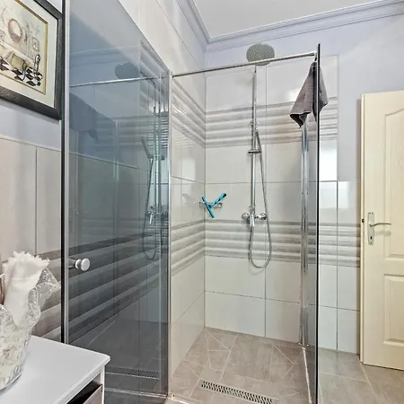 Ladym Apartament