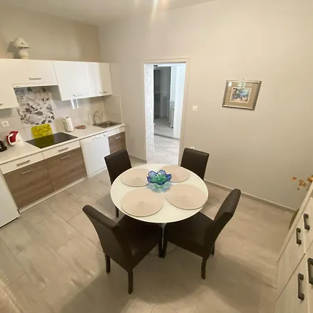 Apartment Ladym *