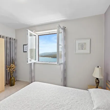 Ladym Apartament Rabac